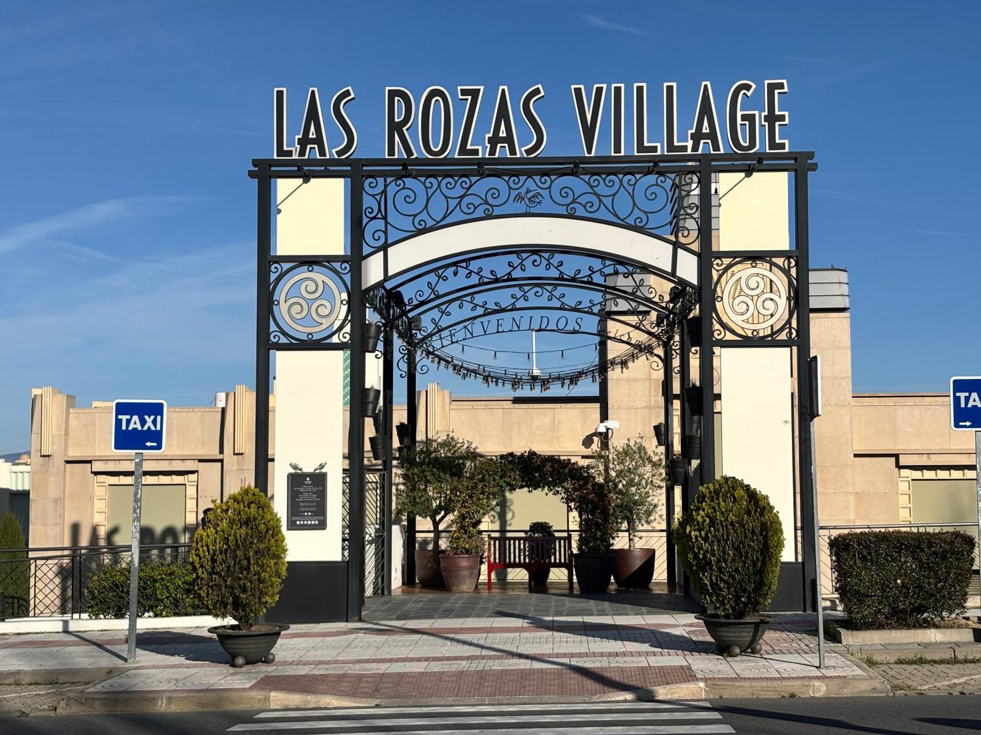 Apartamento Plaza Espana Las Rozas Kültér fotó